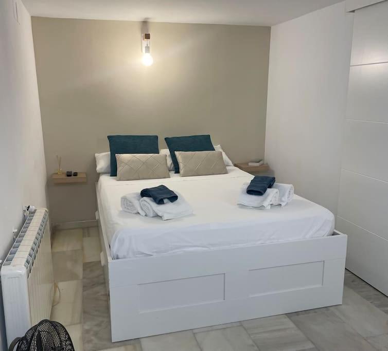 Ferienwohnung Arriaga Bajo- Precioso Duplex. Parking Gratuito Madrid Exterior foto